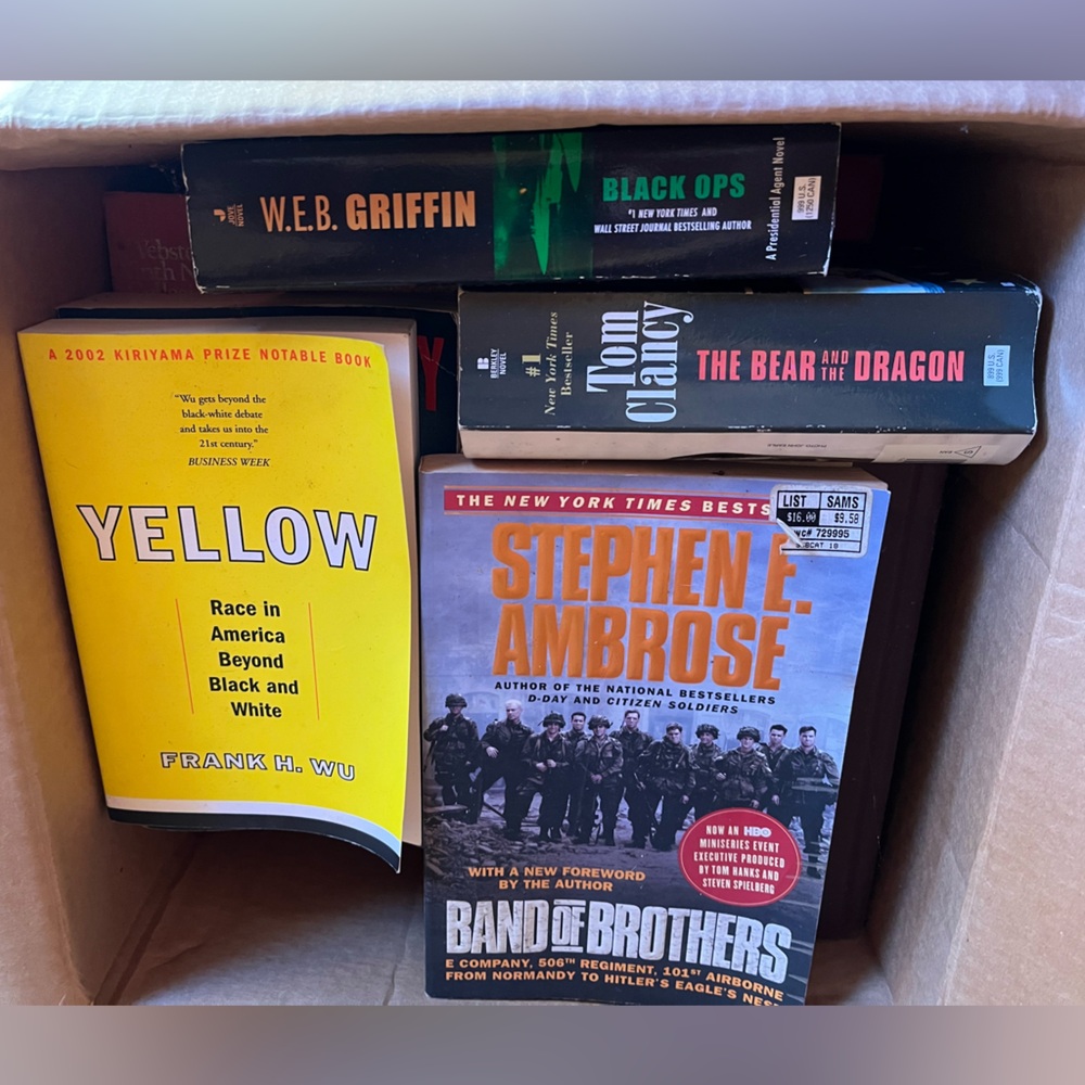 5 lbs books - you pick - mix of genres - some large print - novels, biographies - Picture 16 of 16